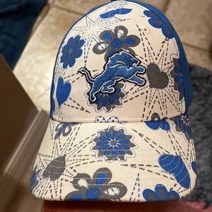 NFL 47 MVP Adjustable kids Chicago lions ball cap, will fit small women’s head